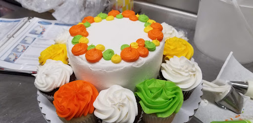 Shopping Mall «Eastport Plaza Shopping Center», reviews and photos, 4000 SE 82nd Ave, Portland, OR 97266, USA