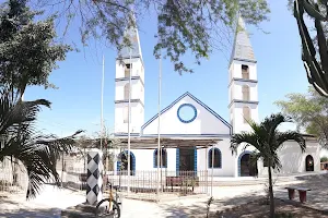Iglesia San Jacinto image