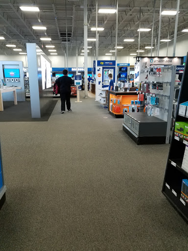 Electronics Store «Best Buy», reviews and photos, 12905 Elm Creek Blvd N, Maple Grove, MN 55369, USA