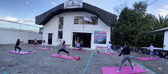 ESCUELA DE GIMNASIA MILTONKAR - Río Corrientes &, Quito, Ecuador