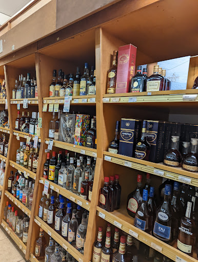 Liquor Store «Ballard Liquor Store», reviews and photos, 2804 NW Market St, Seattle, WA 98107, USA