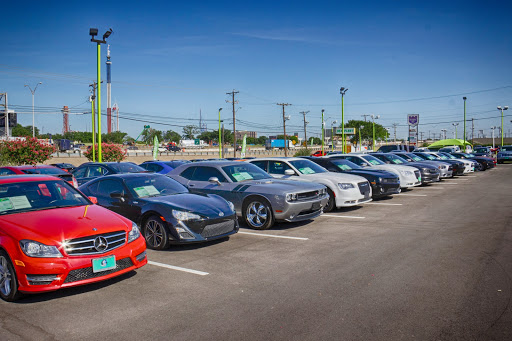 Car Dealer «360 Smart Car», reviews and photos, 720 N Watson Rd, Arlington, TX 76011, USA