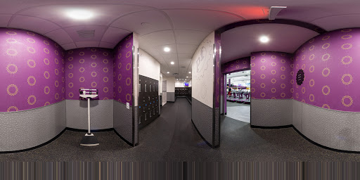 Gym «Planet Fitness», reviews and photos, 6763-R Wilson Blvd, Falls Church, VA 22044, USA