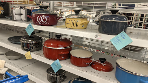 Clothing Store «Ross Dress for Less», reviews and photos, 1419 N Davis Rd, Salinas, CA 93907, USA