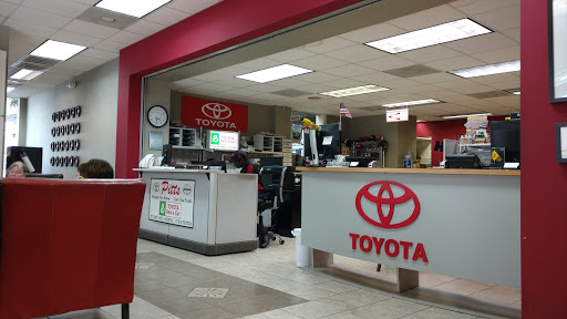 Toyota Dealer «Pitts Toyota», reviews and photos, 210 N Jefferson St, Dublin, GA 31021, USA