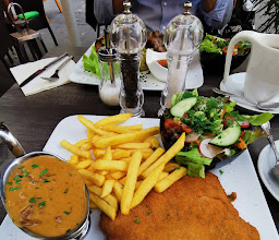 Cafe` Korrekt Bistro & Sportbar photo
