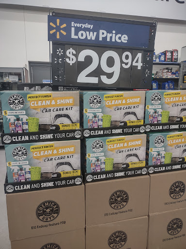 Discount Store «Walmart», reviews and photos, 50 N MacDade Blvd, Glenolden, PA 19036, USA