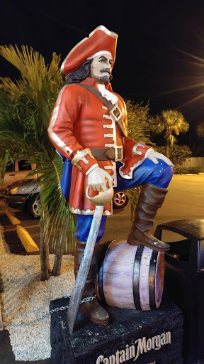 Liquor Store «Norman’s Liquors and Fine Wines», reviews and photos, 5235 Gulf Blvd, St Pete Beach, FL 33706, USA