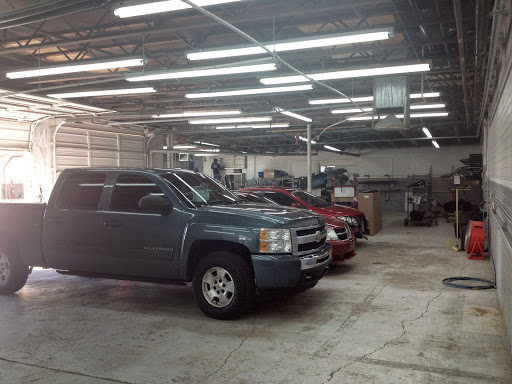 Auto Body Shop «Capitol Collision Repair», reviews and photos, 5154 N 27th Ave, Phoenix, AZ 85017, USA