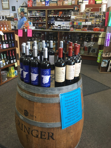 Wine Store «Fine Wine & Tobacco», reviews and photos, 26179 Detroit Ave, Westlake, OH 44145, USA