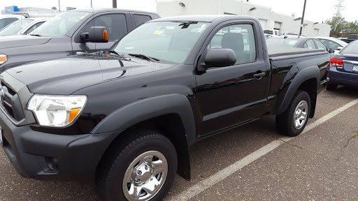 Chevrolet Dealer «Rosedale Chevrolet», reviews and photos, 2845 I-35W, Roseville, MN 55113, USA