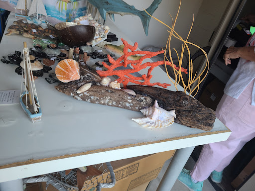 Gift Shop «Island Gifts», reviews and photos, 1609 Periwinkle Way, Sanibel, FL 33957, USA