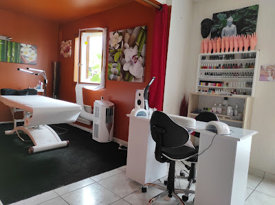 Cils et Ongles 33 à Bordeaux