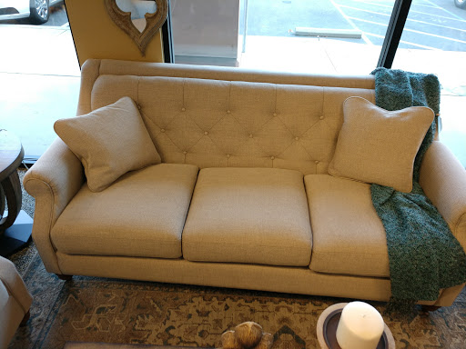 Furniture Store «La-Z-Boy», reviews and photos, 270 W El Paso Ave, Fresno, CA 93711, USA