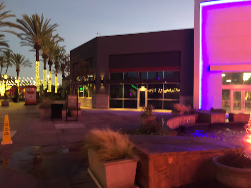 Movie Theater «Edwards Long Beach Stadium 26 & IMAX», reviews and photos, 7501 Carson Blvd, Long Beach, CA 90808, USA