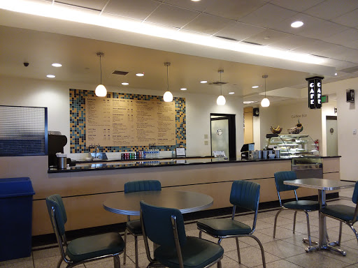 Ford Dealer «Holmes Tuttle Ford Auto Mall Tucson», reviews and photos, 660 W Auto Mall Dr, Tucson, AZ 85705, USA