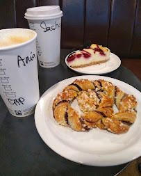 Café du Restaurant servant le petit-déjeuner Starbucks à Paris - n°11