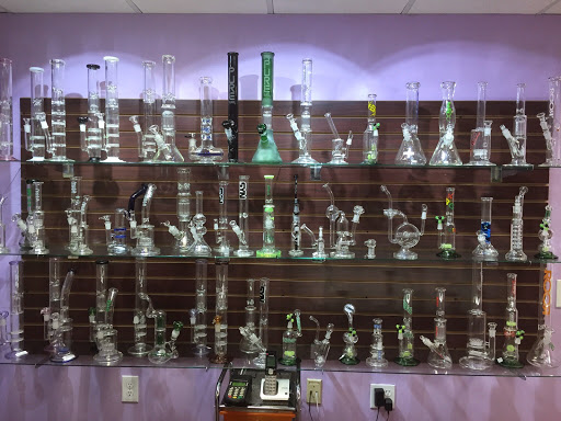 Tobacco Shop «Mr. Smoke», reviews and photos, 2020 West St ste D, Annapolis, MD 21401, USA