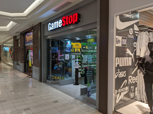 Video Game Store «GameStop», reviews and photos, 117 Sun Valley Mall, Concord, CA 94520, USA