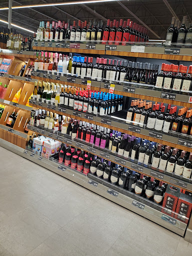 Supermarket «ALDI», reviews and photos, 7020 S Cicero Ave, Bedford Park, IL 60638, USA