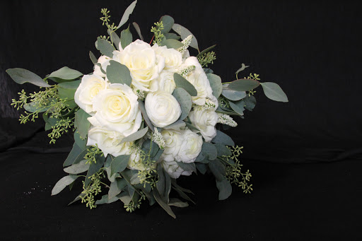 Florist «Flowers by Emily LLC», reviews and photos, 15620 W High St, Middlefield, OH 44062, USA