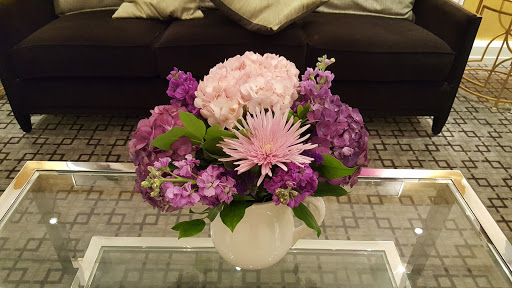 Florist «Glenview Florist / Flower Shop», reviews and photos, 1813 Waukegan Rd, Glenview, IL 60025, USA