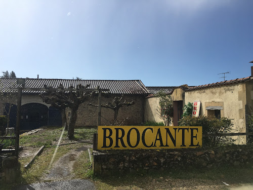 Antiquites-Brocante à Lamothe-Montravel