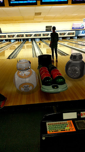 Bowling Alley «Colerain Bowl - Sports Bar - Craft Beer - Lottery - Birthday Parties - Meeting Rooms», reviews and photos, 9189 Colerain Ave, Cincinnati, OH 45251, USA