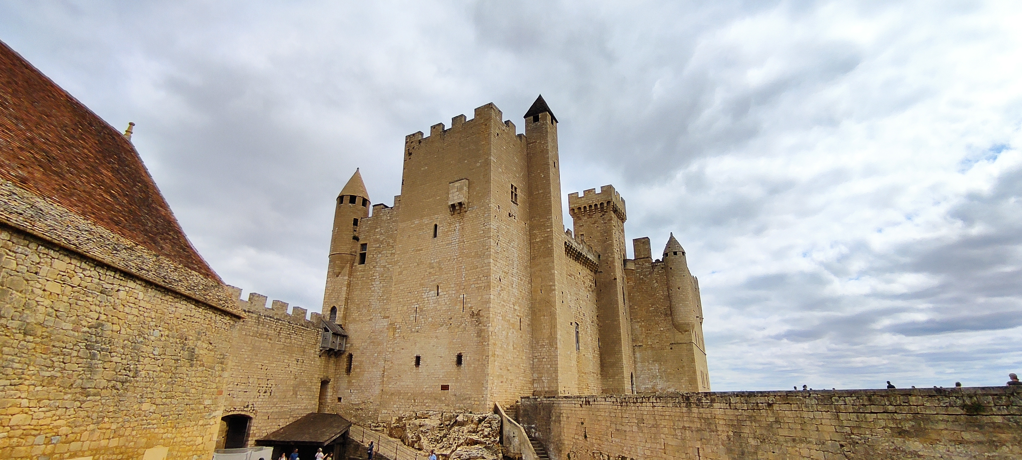 Photo n° 29 de l'avis de Loack.i fait le 19/08/2021 à 21:17