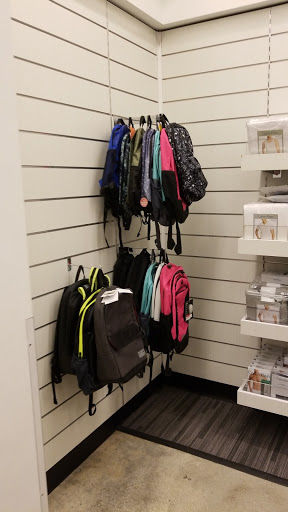 Department Store «Nordstrom Rack The Shops at Midtown Miami», reviews and photos, 3201 N Miami Ave, Miami, FL 33127, USA