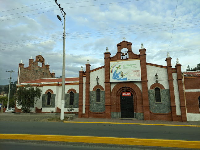 Opiniones de Iglesia Católica Santa Marianita de Jesús - Borrero (Charasol) en San Miguel - Iglesia