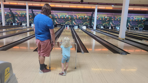 Bowling Alley «Plaza Lanes», reviews and photos, 1643 Eastway Dr, Crawfordsville, IN 47933, USA
