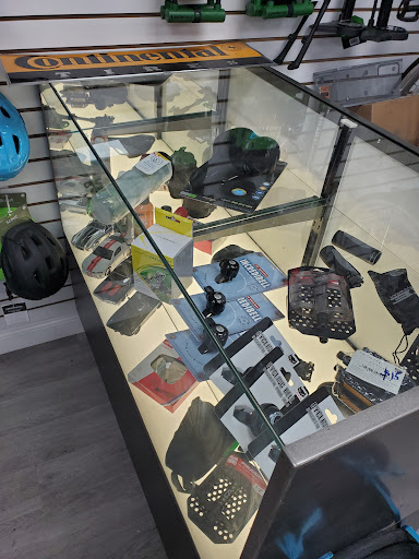Bicycle Store «Lake Park Bicycles», reviews and photos, 1438 10th St, Lake Park, FL 33403, USA