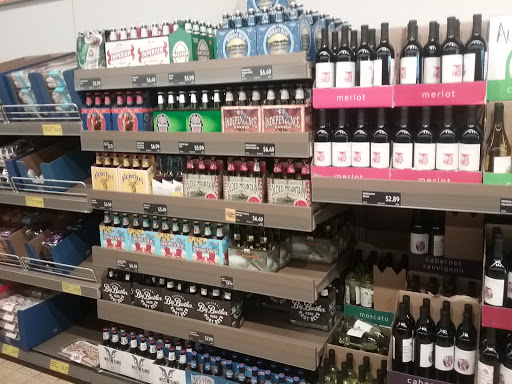 Supermarket «ALDI», reviews and photos, 6555 S Pennsylvania Ave, Lansing, MI 48911, USA