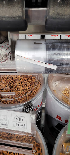 Supermarket «WinCo Foods», reviews and photos, 200 S Fort Ln, Layton, UT 84041, USA