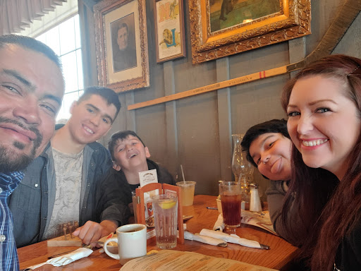 American Restaurant «Cracker Barrel Old Country Store», reviews and photos, 16853 N Marketplace Blvd, Nampa, ID 83687, USA