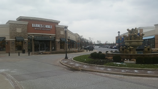Book Store «Barnes & Noble», reviews and photos, 2960 Center Valley Pkwy, Center Valley, PA 18034, USA