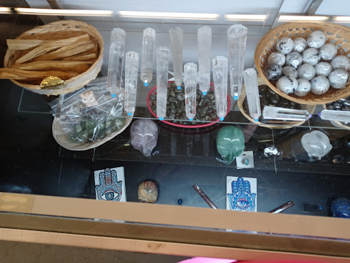 Tattoo Shop «House of Stain», reviews and photos, 4170 W Broad St, Columbus, OH 43228, USA