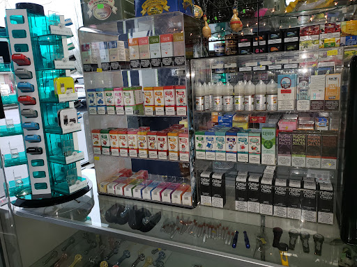 Tobacco Shop «Kenmore smoke shop», reviews and photos, 7016 Bothell Way NE b, Kenmore, WA 98028, USA