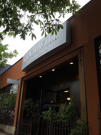 Thrift Store «Goodwill South Lake Union», reviews and photos, 411 Westlake Ave N, Seattle, WA 98109, USA