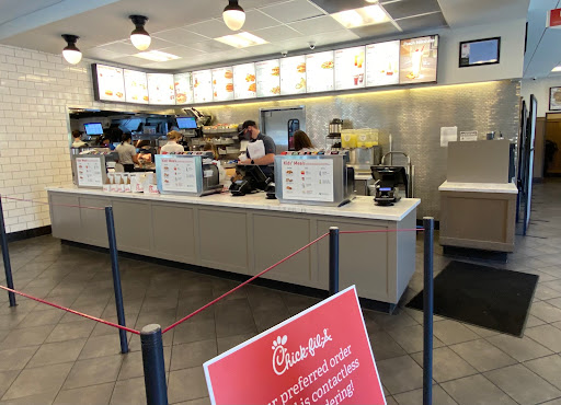 Fast Food Restaurant «Chick-fil-A», reviews and photos, 2585 E Hwy 50, Clermont, FL 34711, USA