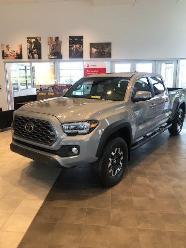 Toyota Dealer «BUCKEYE TOYOTA», reviews and photos, 1903 Riverway Dr, Lancaster, OH 43130, USA
