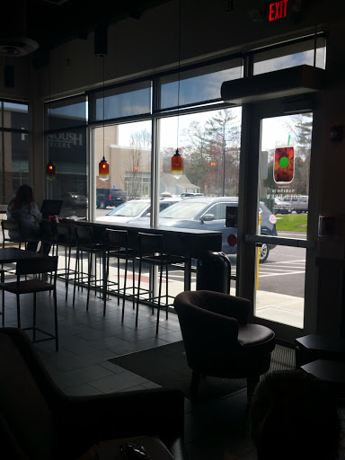 Coffee Shop «Starbucks», reviews and photos, 429 State Rd, Dartmouth, MA 02747, USA