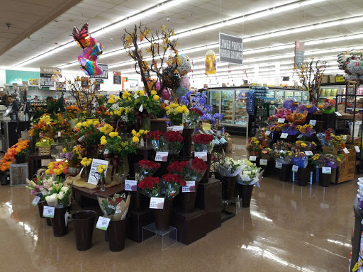 Grocery Store «Albertsons», reviews and photos, 2200 N Yarbrough Dr, El Paso, TX 79925, USA