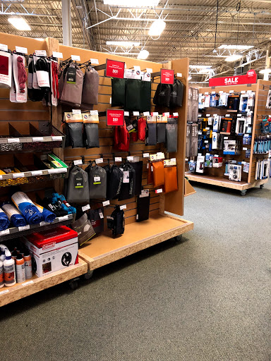 Camping Store «REI», reviews and photos, 970 W Eisenhower Pkwy, Ann Arbor, MI 48103, USA