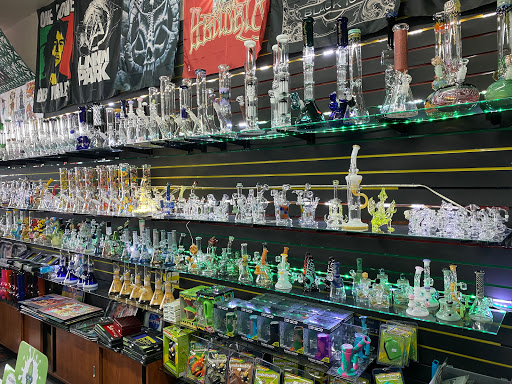 Tobacco Shop «Peace Pipe Smoke Shop», reviews and photos, 3282 El Camino Real, Santa Clara, CA 95051, USA