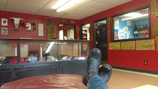 Tattoo Shop «Overtime Tattoo Company», reviews and photos, 1413 34th St, Lubbock, TX 79411, USA