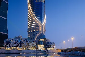 Mondrian Doha image