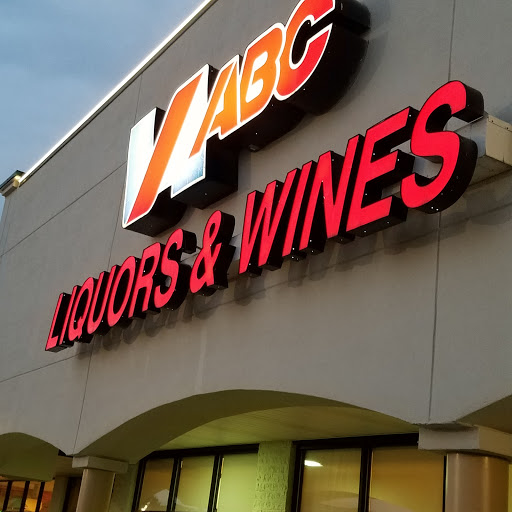 Virginia ABC Stores, 1612 Laskin Rd #774A, Virginia Beach, VA 23451, USA, 