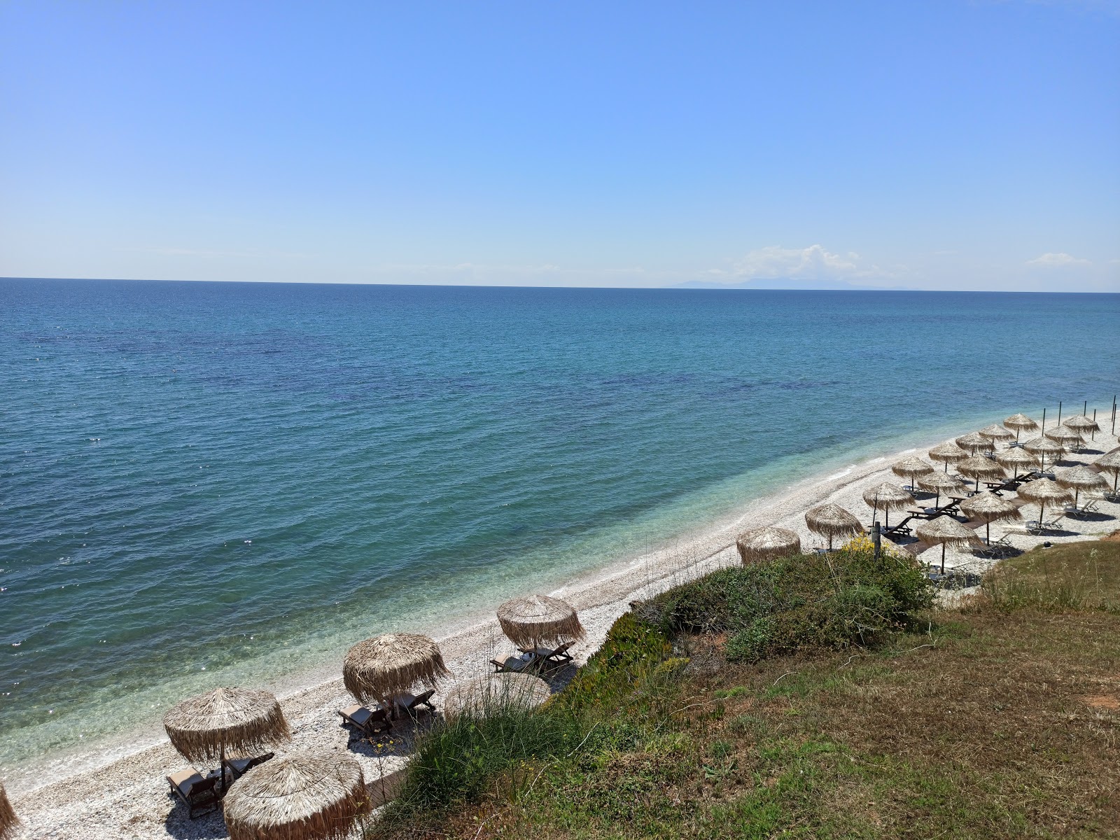 Foto di Kaukelec beach con una superficie del ciottoli bianchi